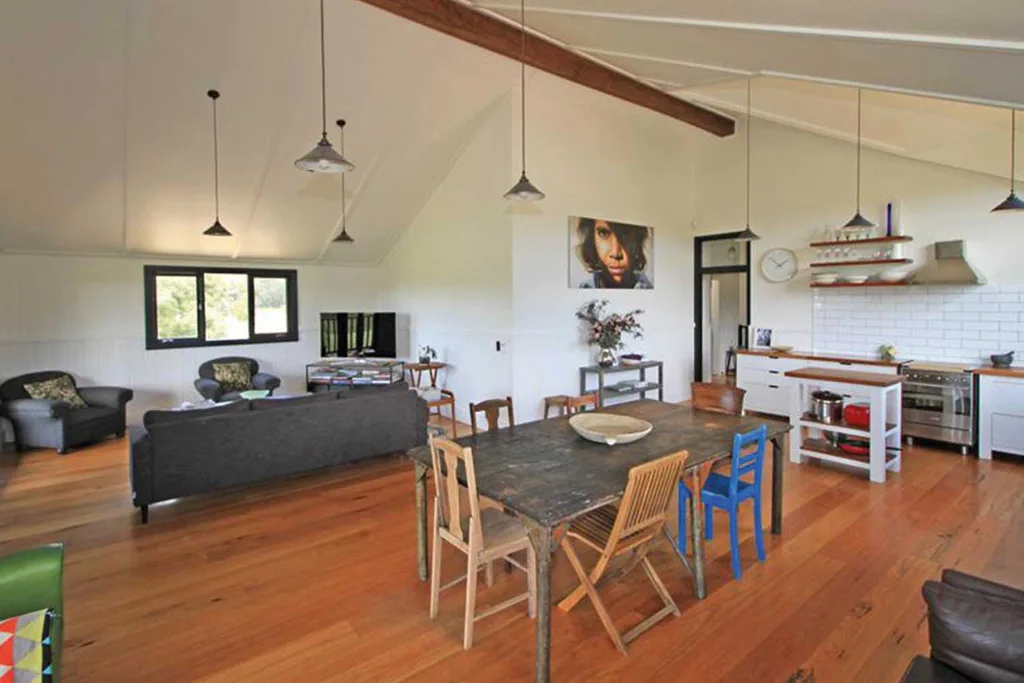 Asher Keddie and husband Vincent Fantauzzo have put their country estate on the market | Home Beautiful Magazine Australia