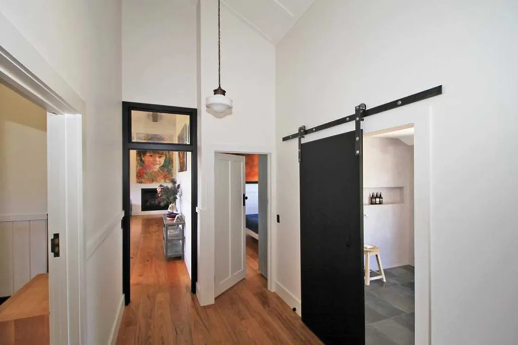 Asher Keddie and husband Vincent Fantauzzo have put their country estate on the market | Home Beautiful Magazine Australia