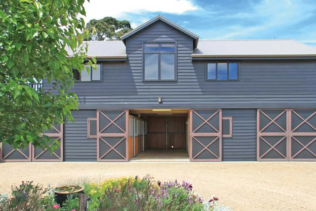 Asher Keddie and husband Vincent Fantauzzo have put their country estate on the market | Home Beautiful Magazine Australia
