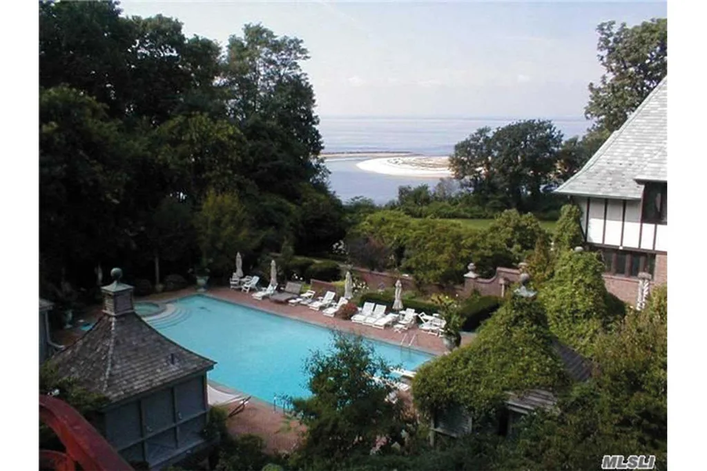 Angelina Jolie and Brad Pitt’s holiday house is for sale for $72million