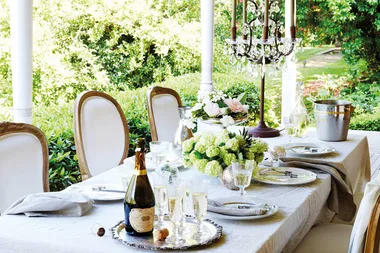 The well-dressed Christmas table