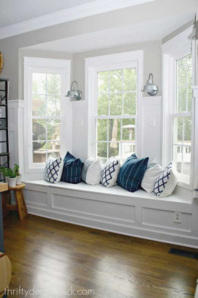 Classic or contemporary, make the most of your bay window | Home Beautiful Magazine Australia