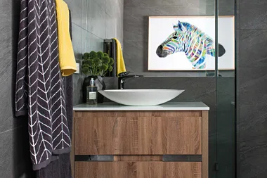 4 ideas for making art work in your bathroom