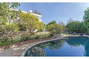 Whoopi Goldberg lists her Hollywood estate for USD8.75M | Home Beautiful Magazine Australia