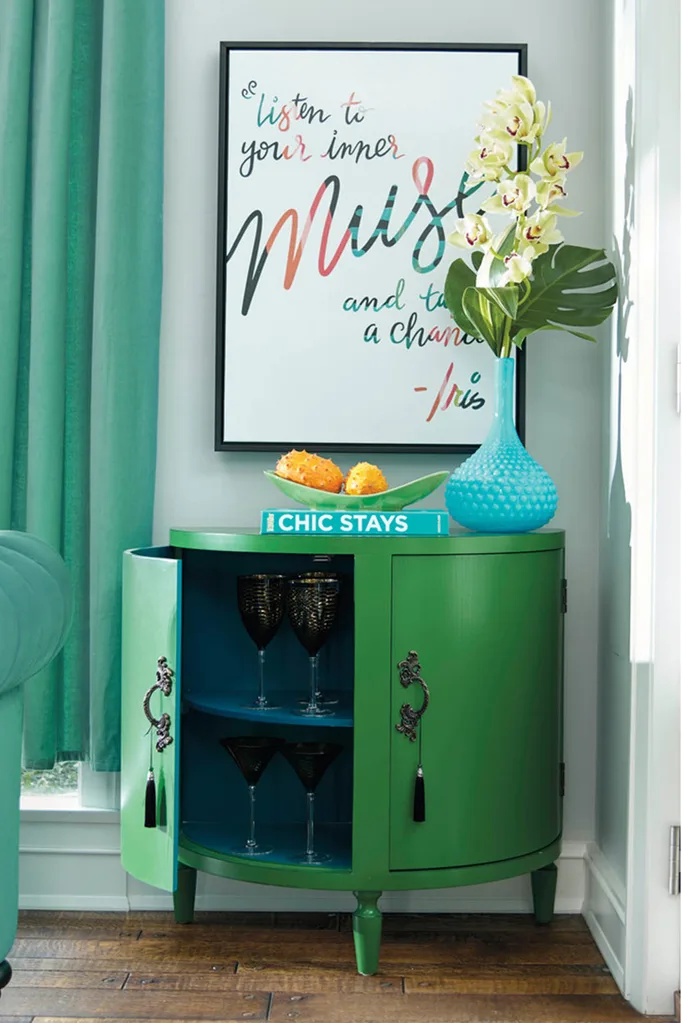 Iris Apfel for Grandin Road collection