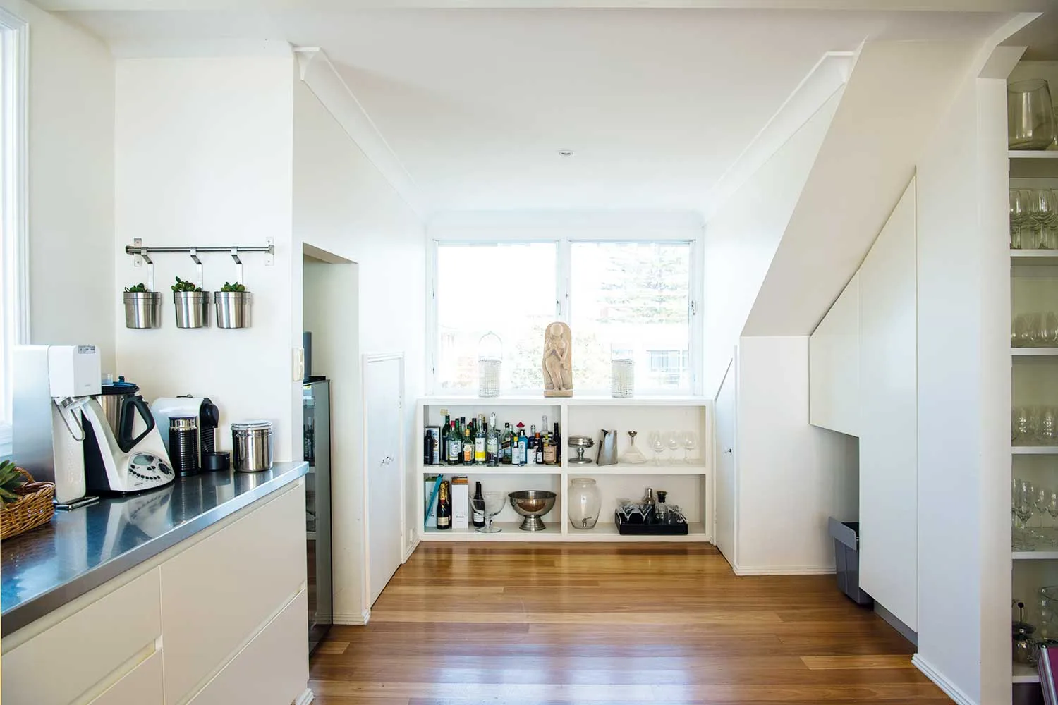 Take a tour of Deborah Hutton's (soon to be renovated) Sydney home | Home Beautiful Magazine Australia