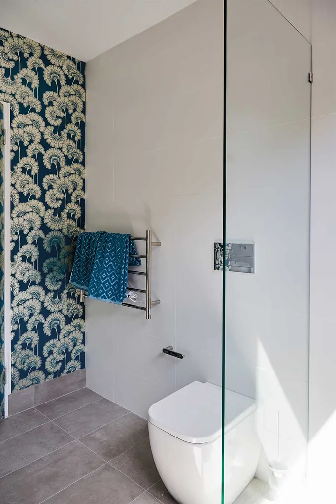 What House Rules can teach us about bathroom feature walls