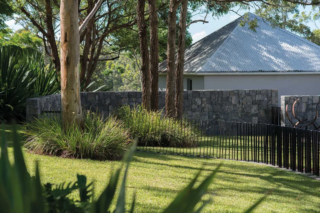 How to help your garden survive dry weather | Home Beautiful Magazine Australia