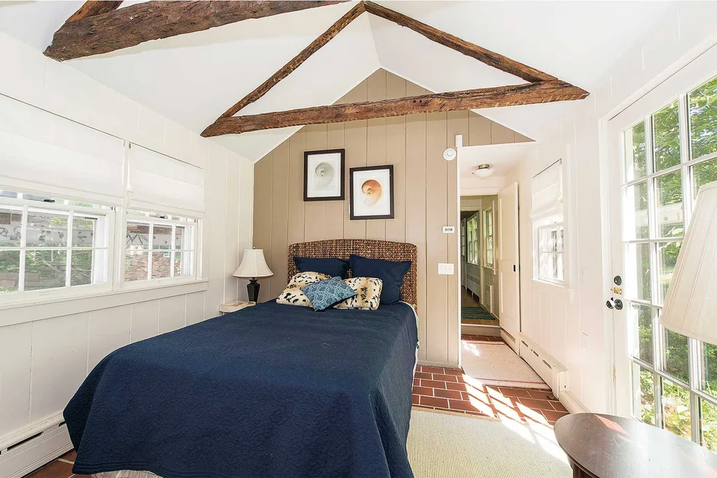 Rent Marilyn Monroe's windmill home | Home Beautiful Magazine Australia