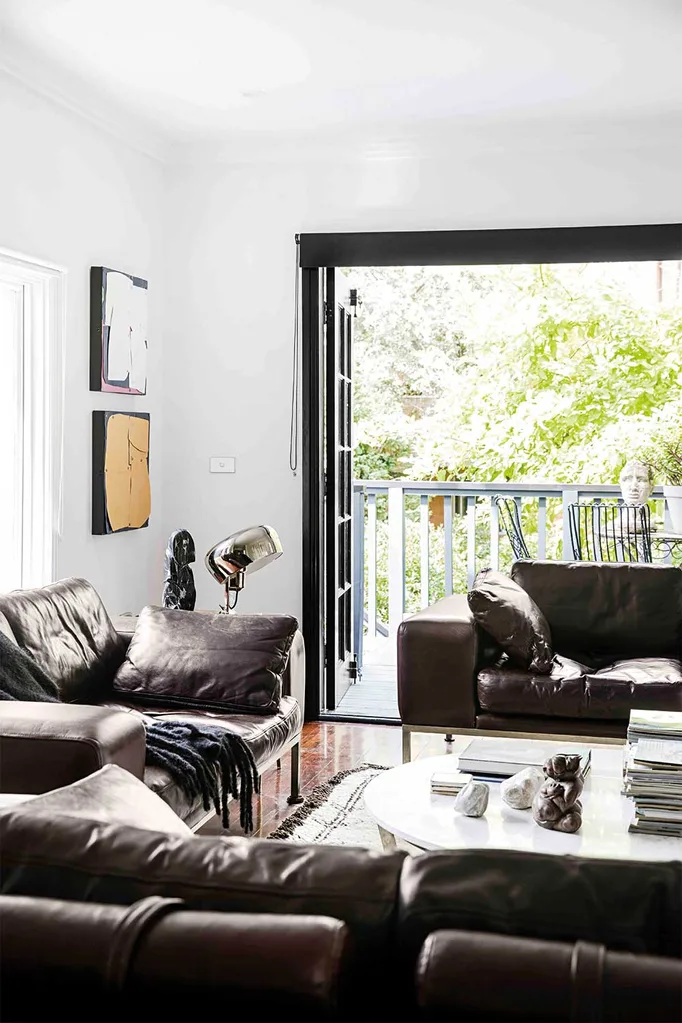 This artist's home in Sydney's east is lived in and luscious | Home Beautiful Magazine Australia