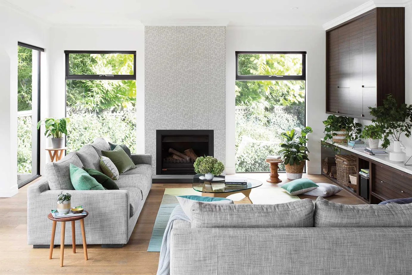 Budget Living Room makeover for under $300 | Home Beautiful