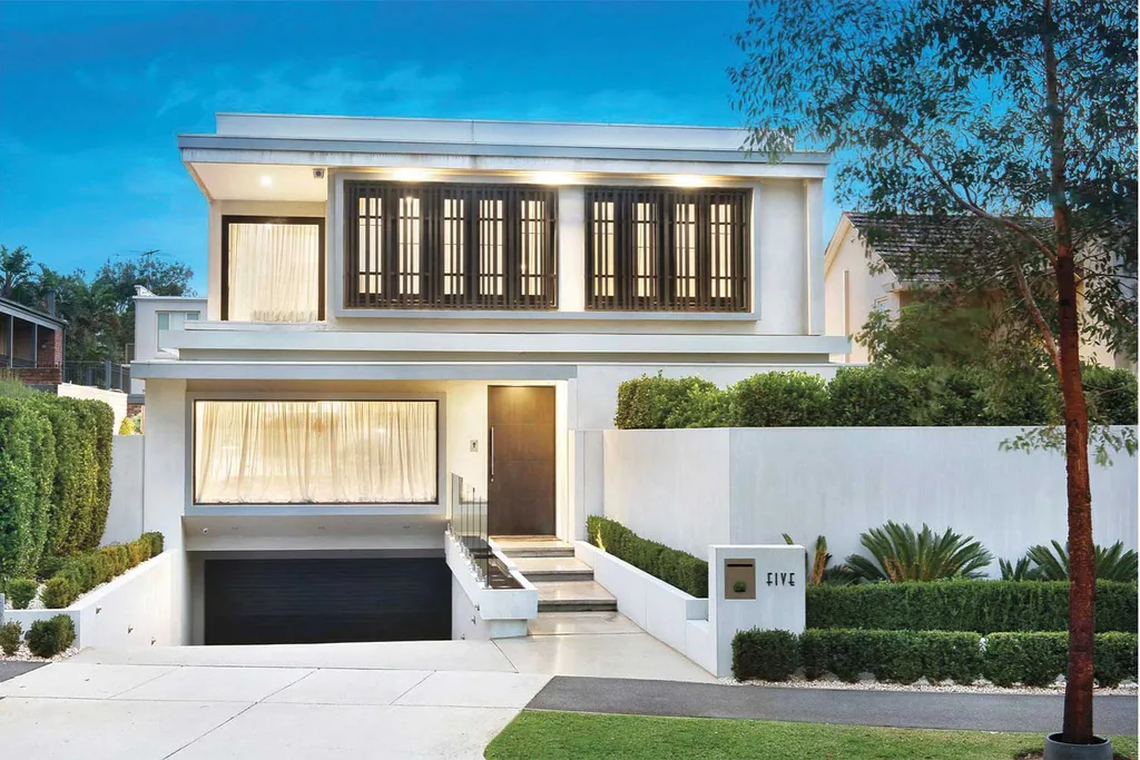 Bec and Chris Judd have sold their lavish Brighton home | Home Beautiful Magazine Australia