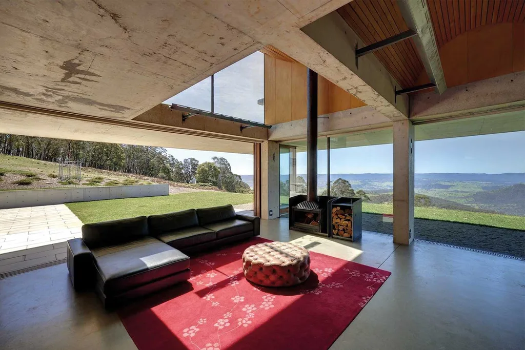 Incredible 'invisible' home is sold for $3million | Home Beautiful Magazine Australia