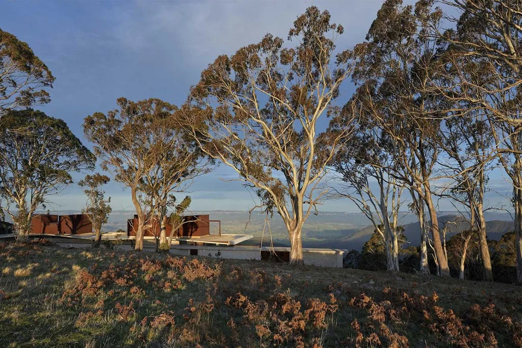 Incredible 'invisible' home is sold for $3million | Home Beautiful Magazine Australia