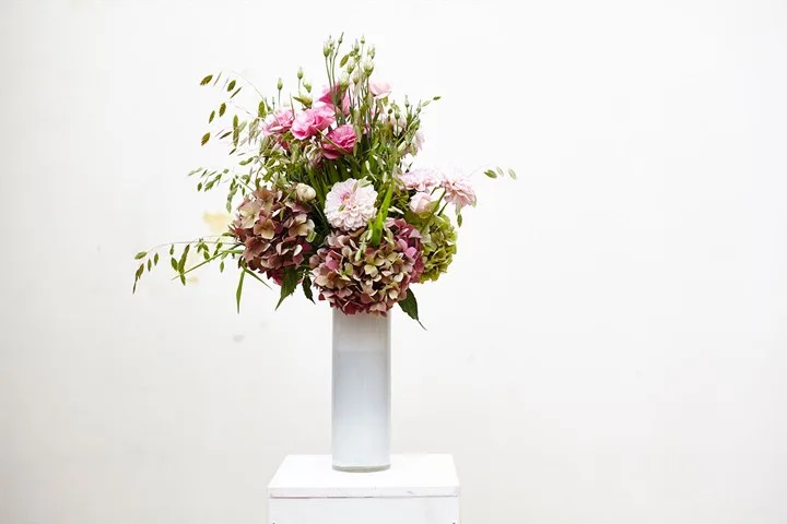 How to arrange flowers | Home Beautiful Magazine Australia