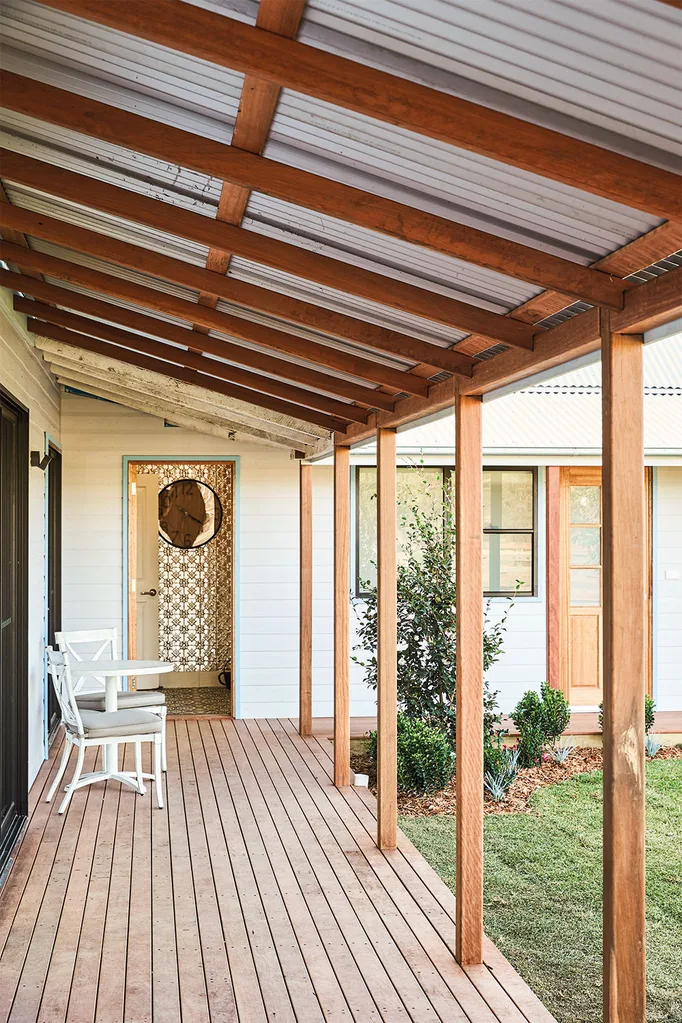 House Rules reveal: Battle of the backyards Part 2 | Home Beautiful Magazine Australia