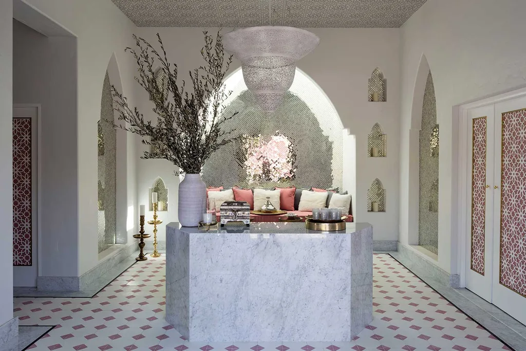 This incredible hotel makeover will inspire your wildest renovation dreams | Home Beautiful Magazine Australia