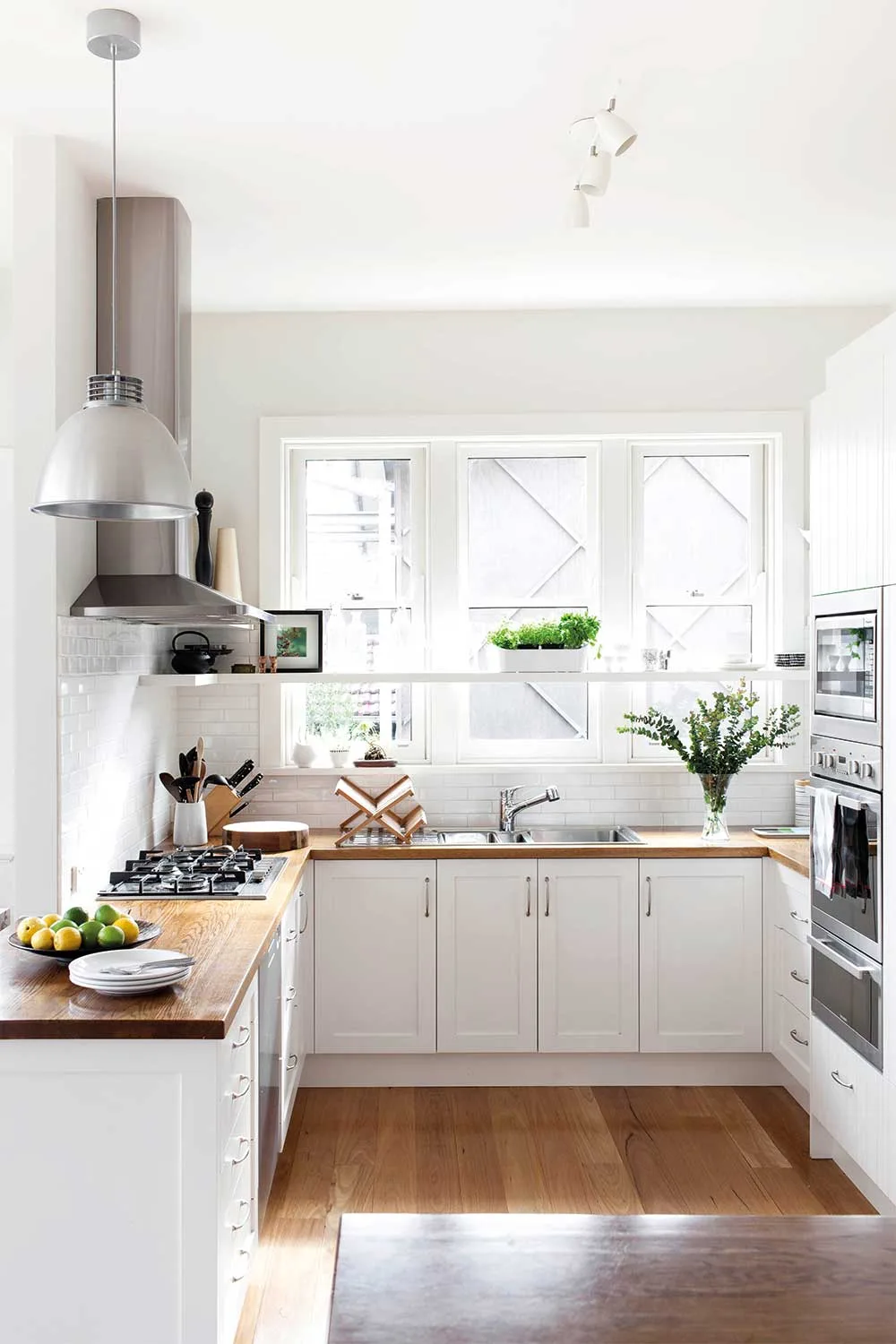 How to choose the right kitchen layout for your space | Home Beautiful Magazine Australia