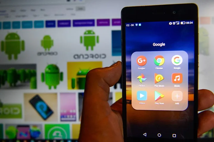 How to declutter your digital devices | Home Beautiful Magazine Australia