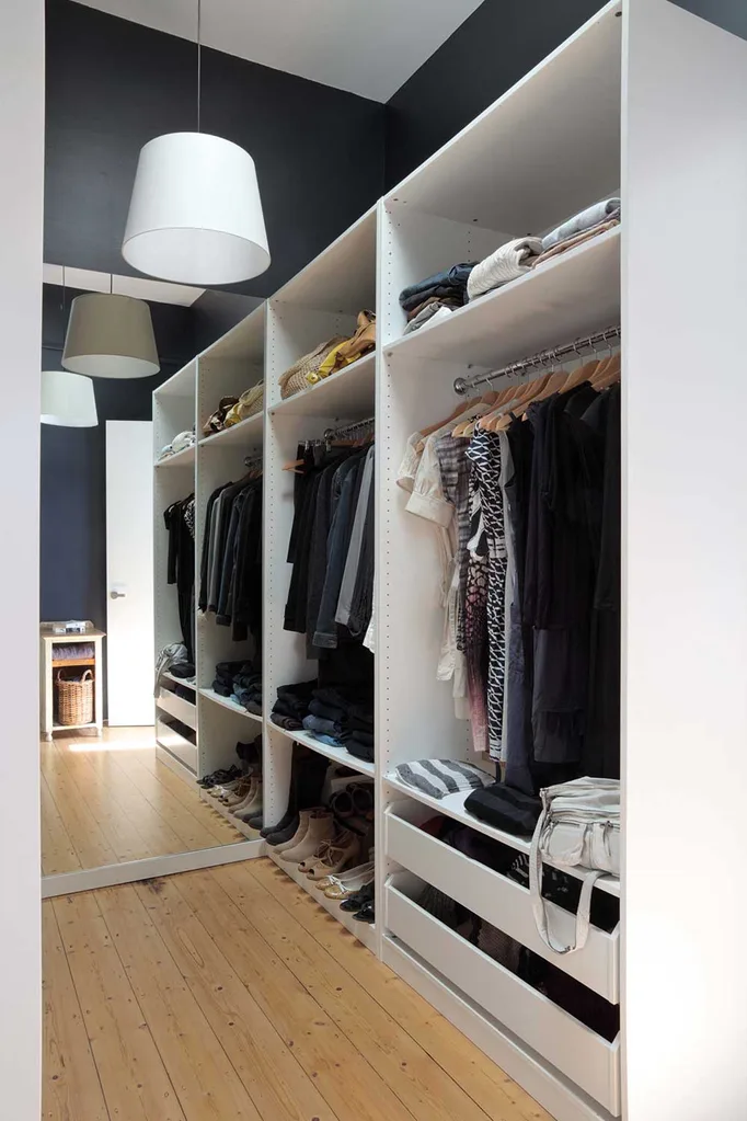 Simple hacks to organise your wardrobe