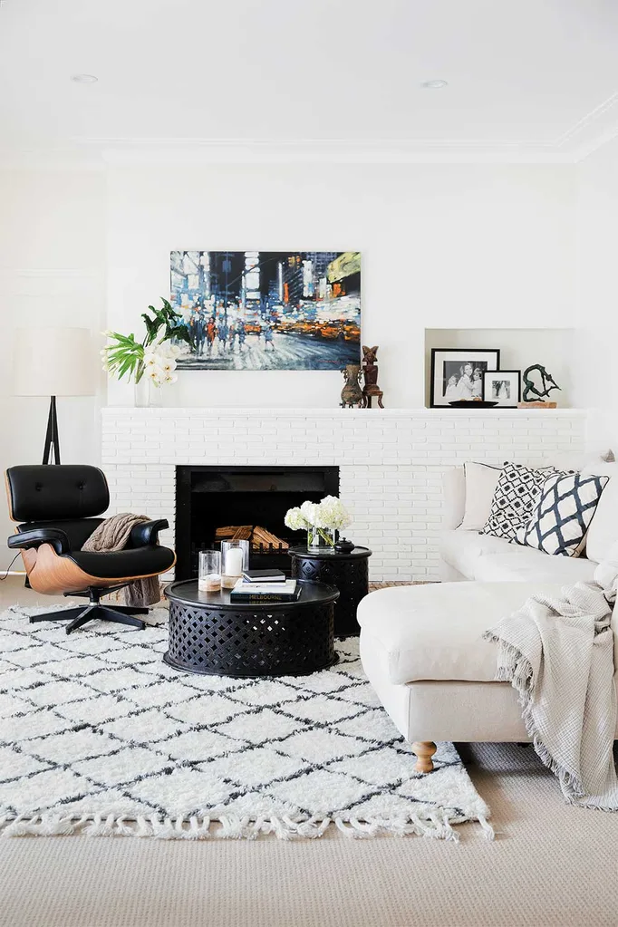 white walls and ceiling living room