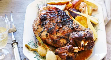 Slow-roasted mint & juniper lamb shoulder with red wine jus