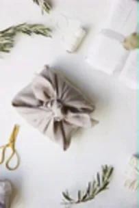 Home Beautiful Magical Makes: Fabric gift wrapping