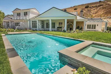 This is how much Kylie Jenner’s house sold for this year