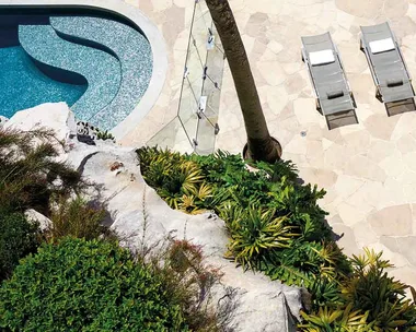 Why you should consider laying crazy paving in your garden