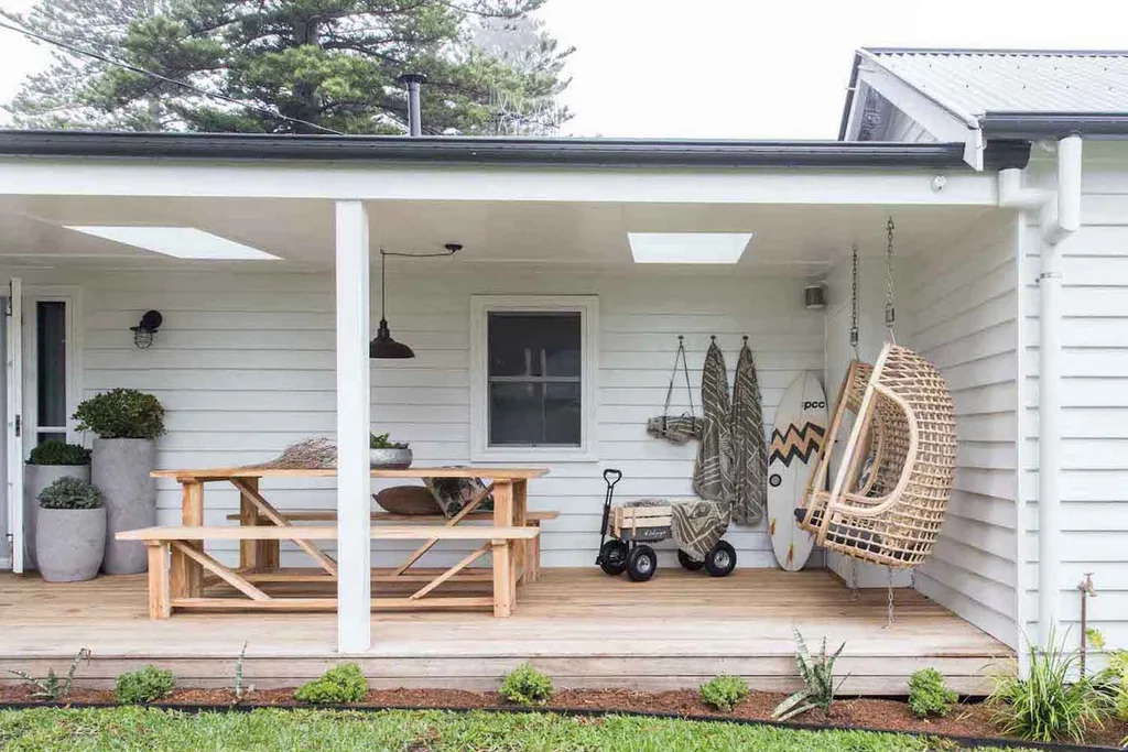 Pop up beach holiday house