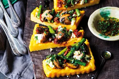 Baked polenta tart with asparagus, mushrooms and feta