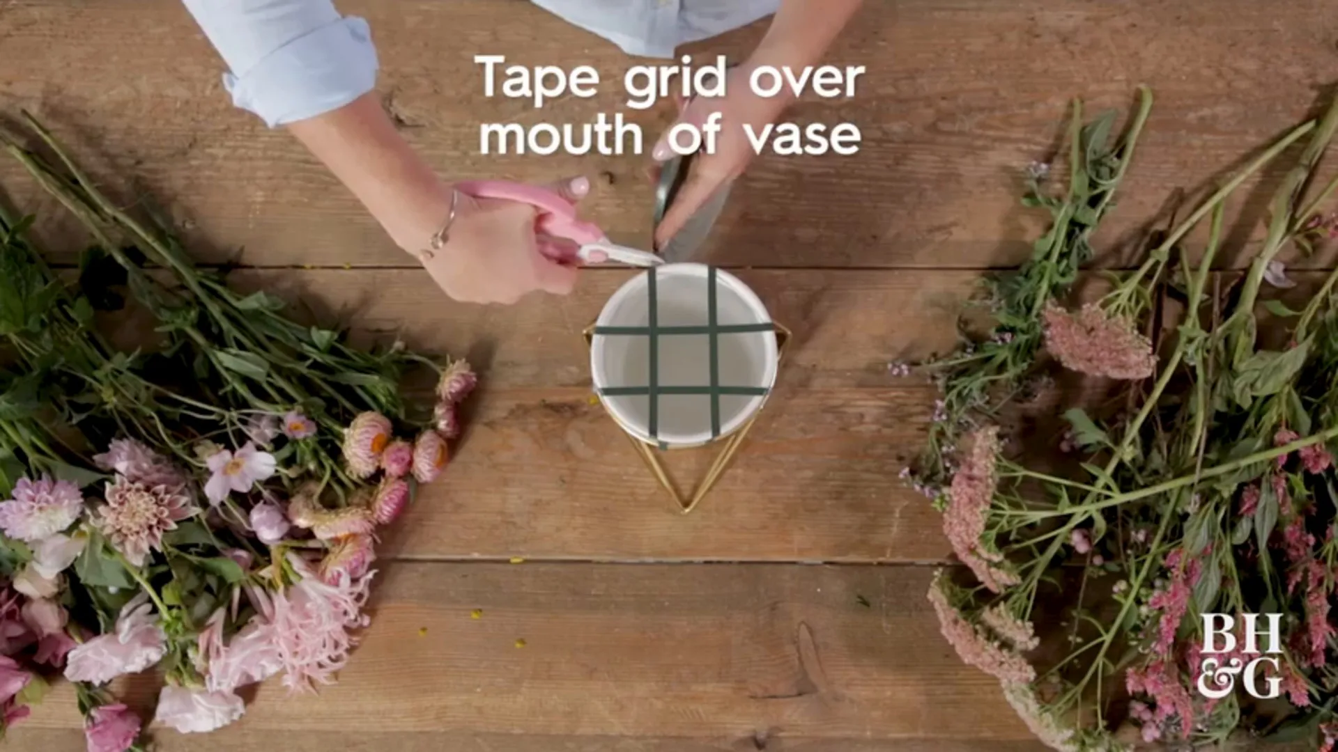 How to Make a Flower Arrangement like a Champ