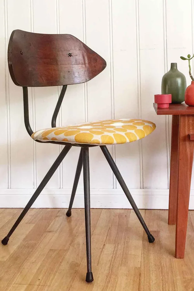 How to reupholster a dining chair