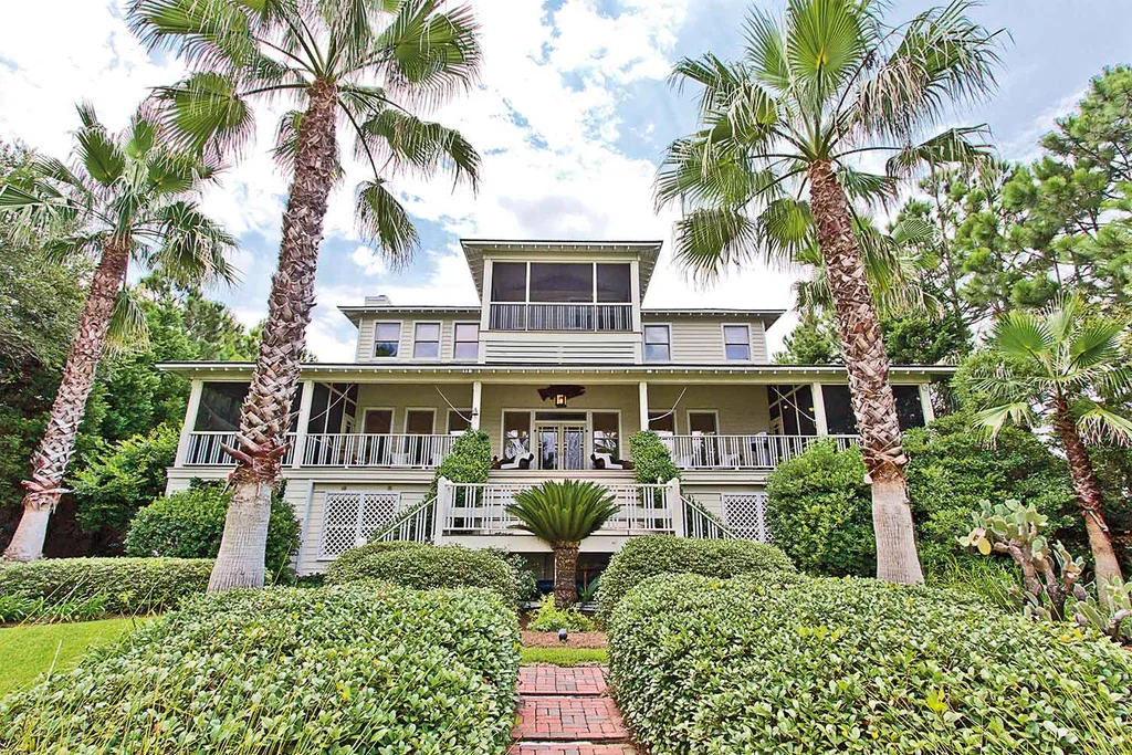 Tour Sandra Bullock's just-listed amazing Georgian beach house