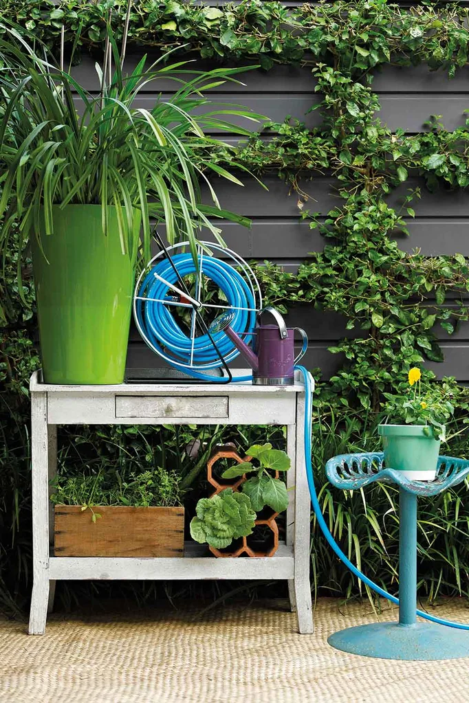 How to style up a small garden and make it feel bigger