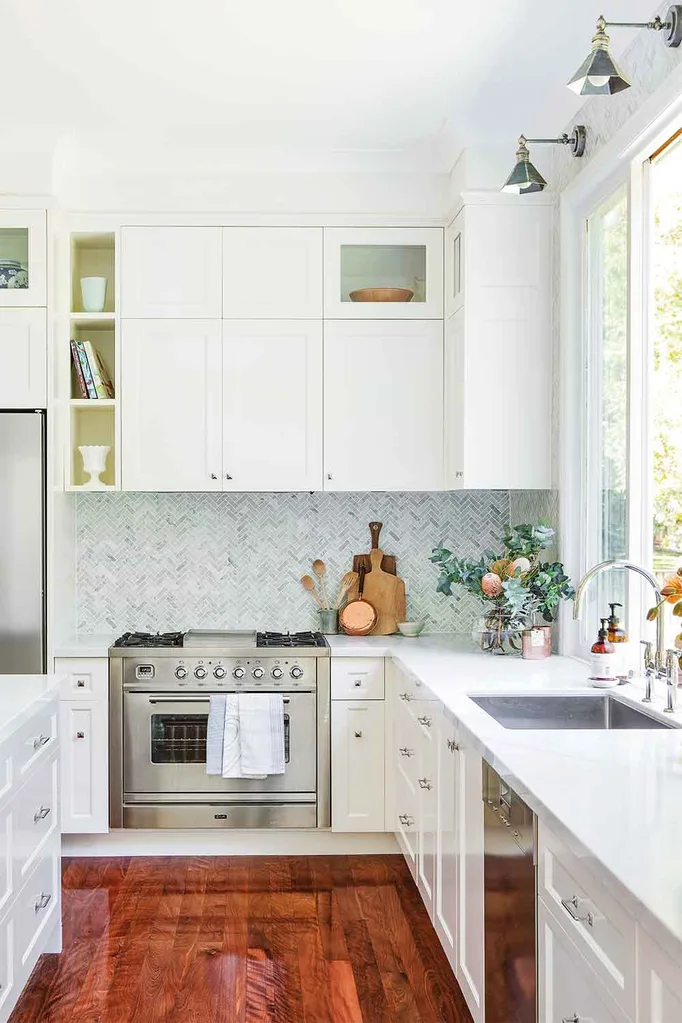 Hamptons kitchen with Australian style