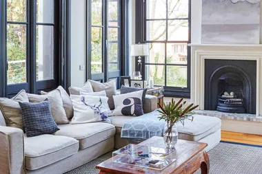 How to decorate a non-working fireplace