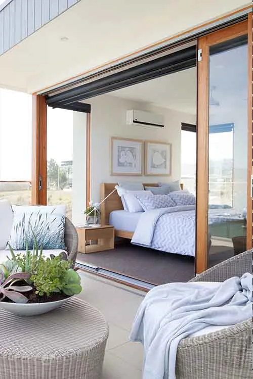 beach bedroom