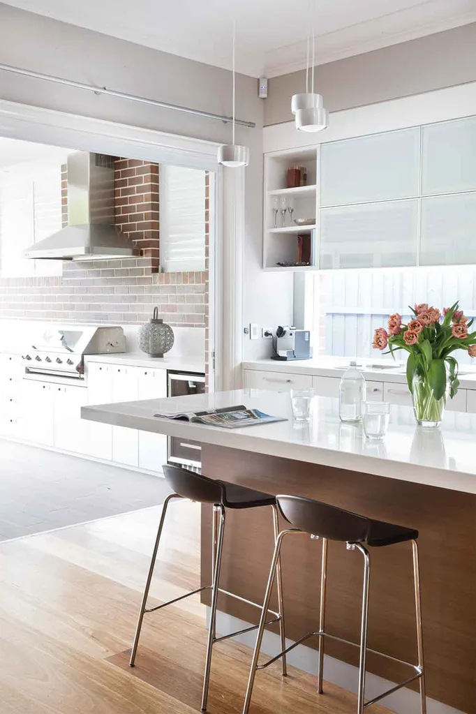Before & After modern Federation kitchen renovation