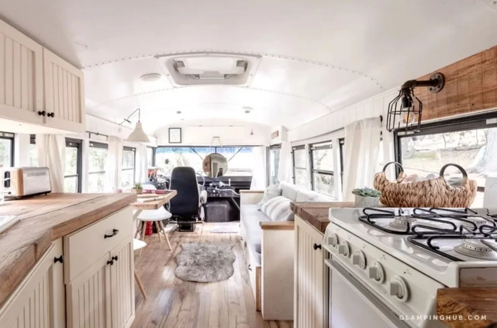 Glamping Hub