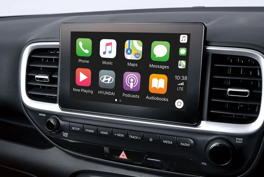 Connectivity through Apple CarPlay or Auto Android is becoming standard