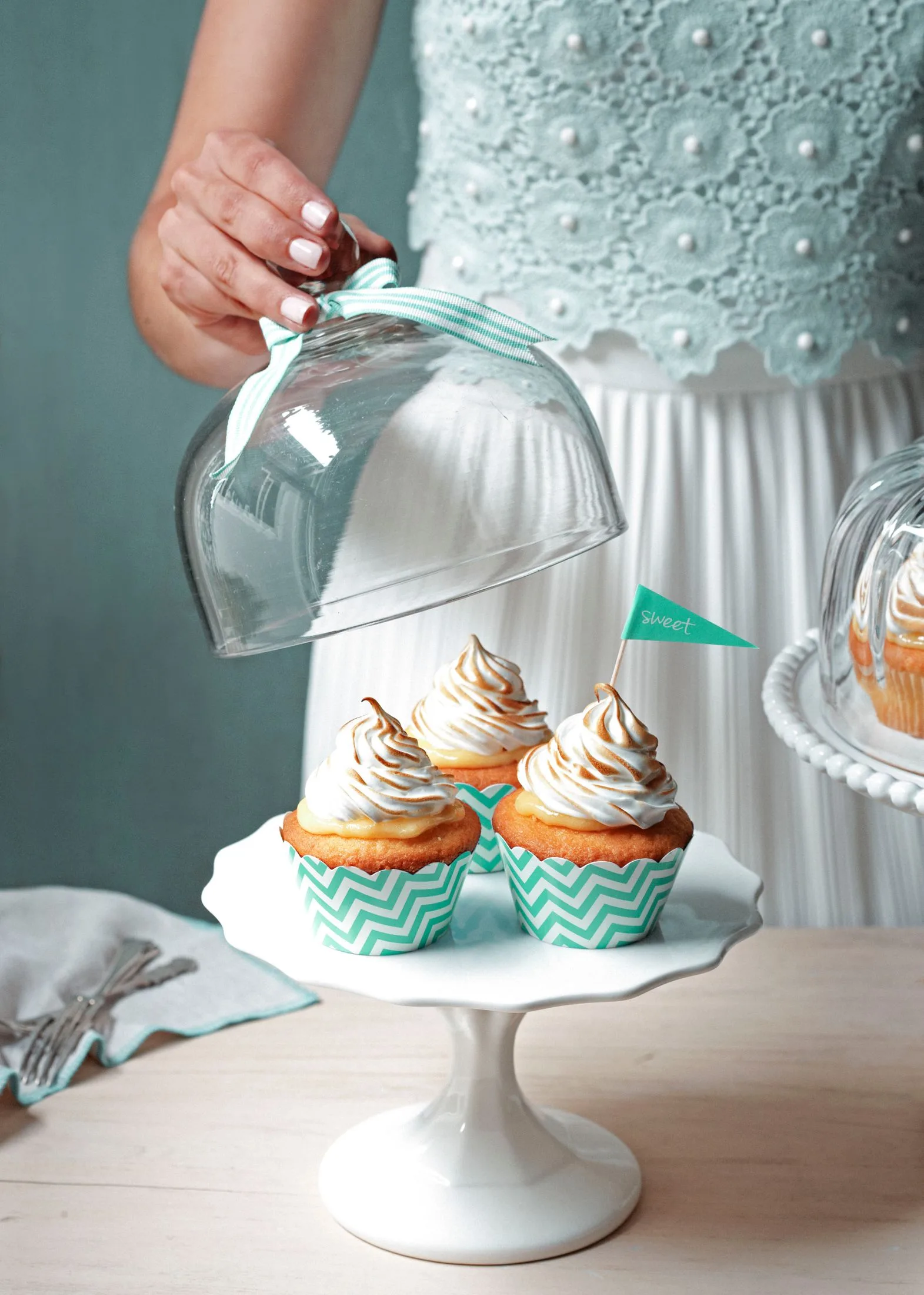 Lime meringue pie cupcakes