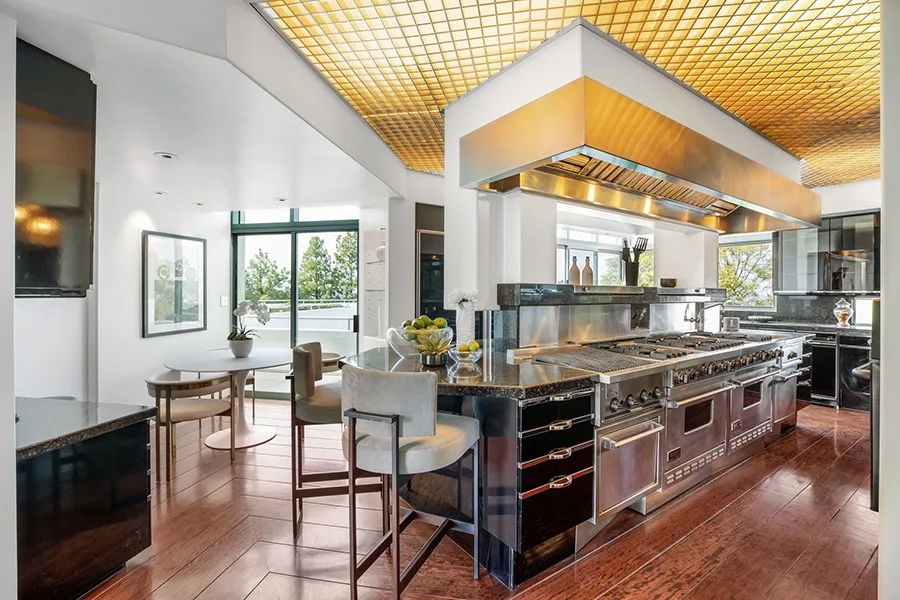 Anthony Barcello/WEA Homes