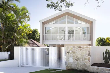 A light, bright contemporary new build in Brisbane