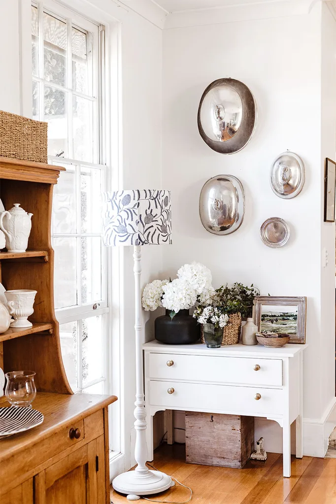 Country Christmas kitchen sideboard