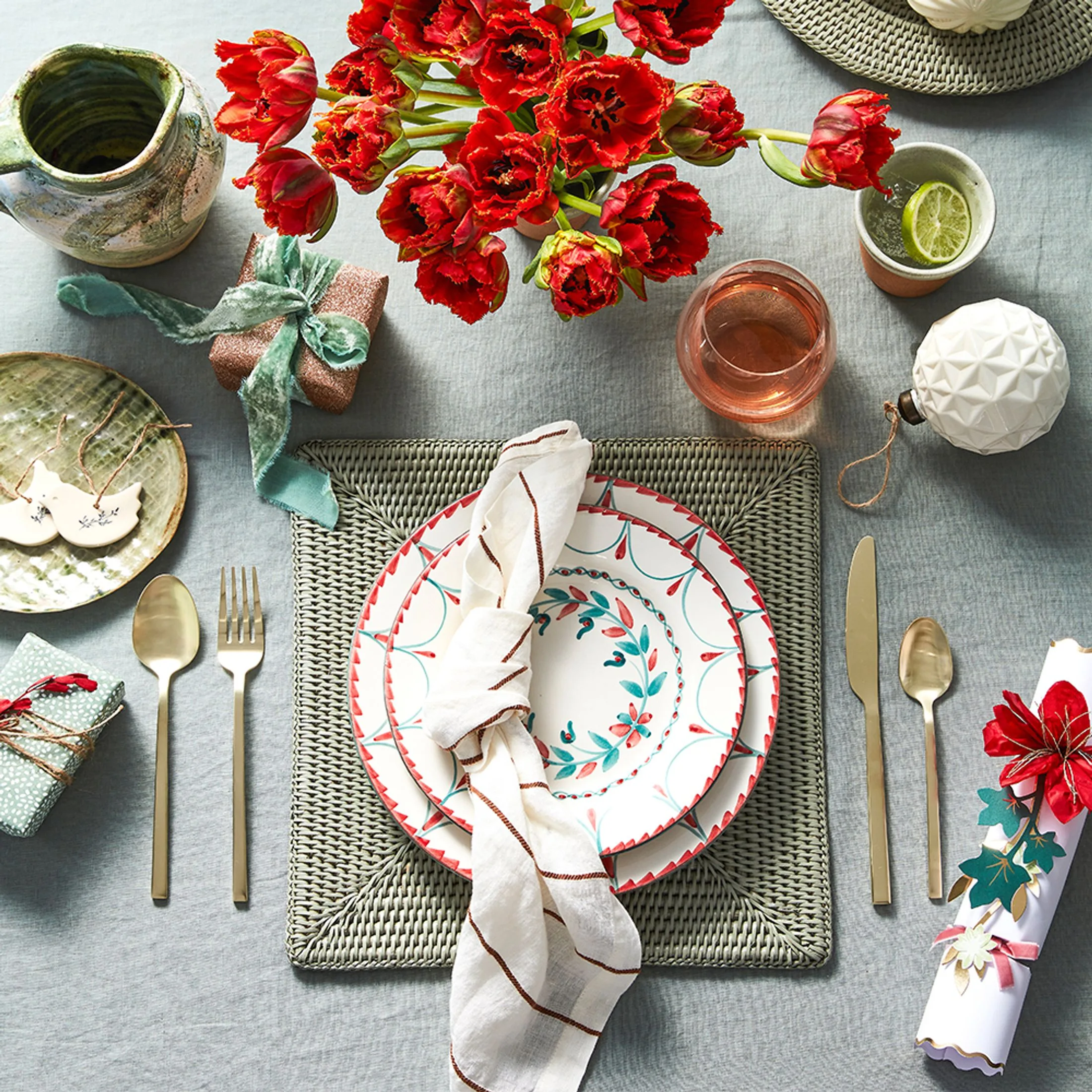 Contemporary green and red Christmas table setting