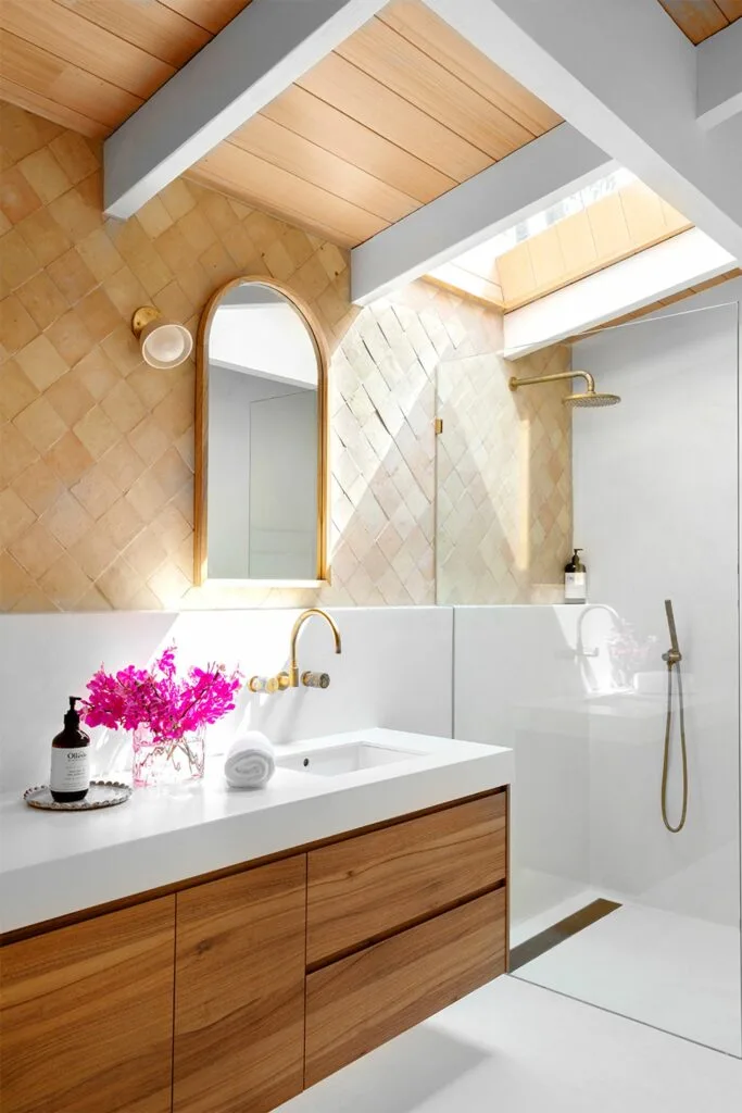 Mornington Peninsula farmhouse-bathroom-moroccon clay tiles