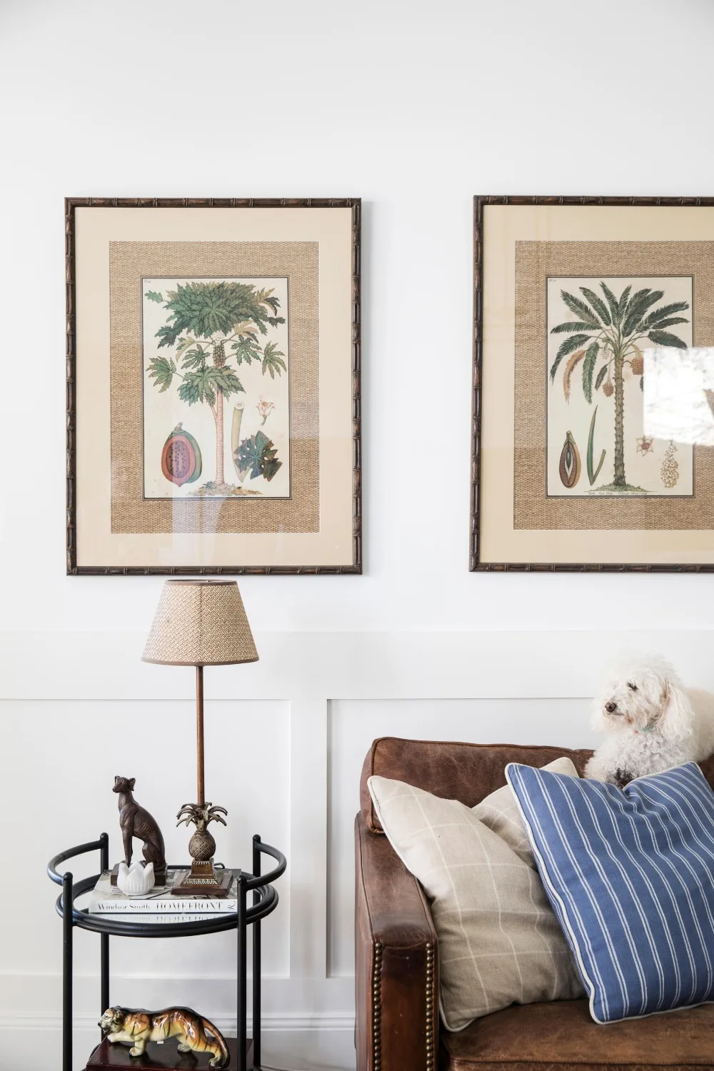 Living room painted in Dulux Lexicon Quarter