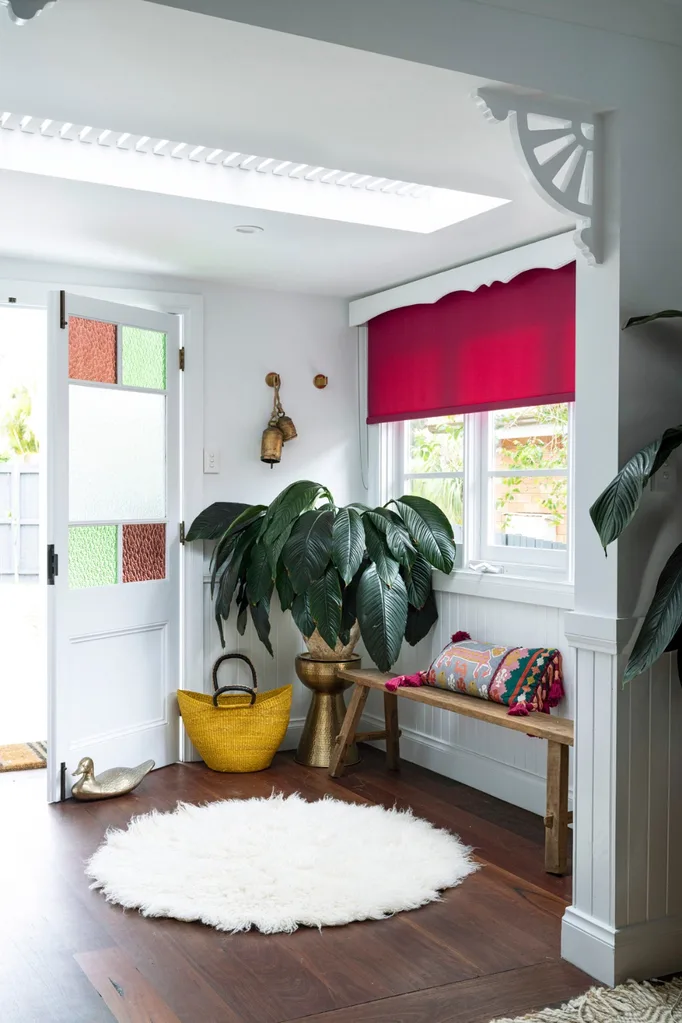 Entrance to beach cottage home