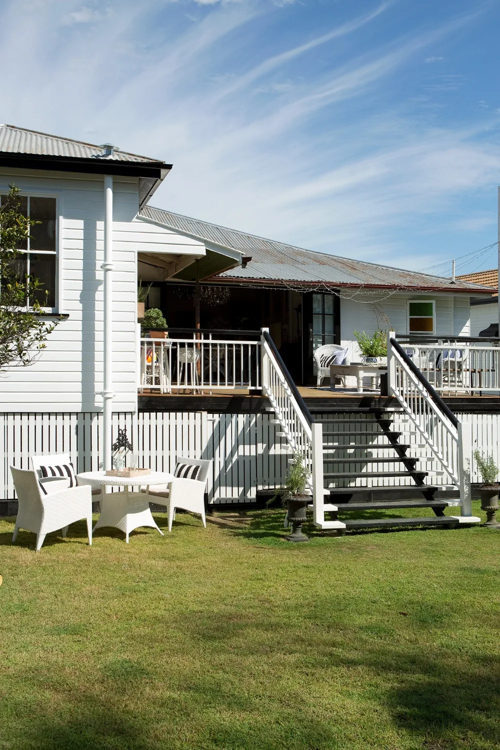 Renovated Queenslander rear deck and backyard